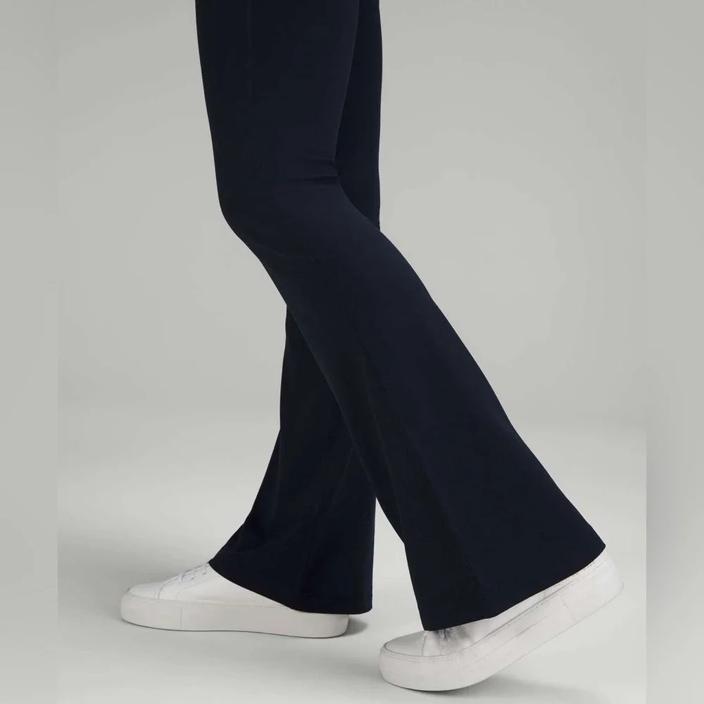 Lululemon Groove Super-High-Rise Flared Pant *Nulu - Picture 4 of 11
